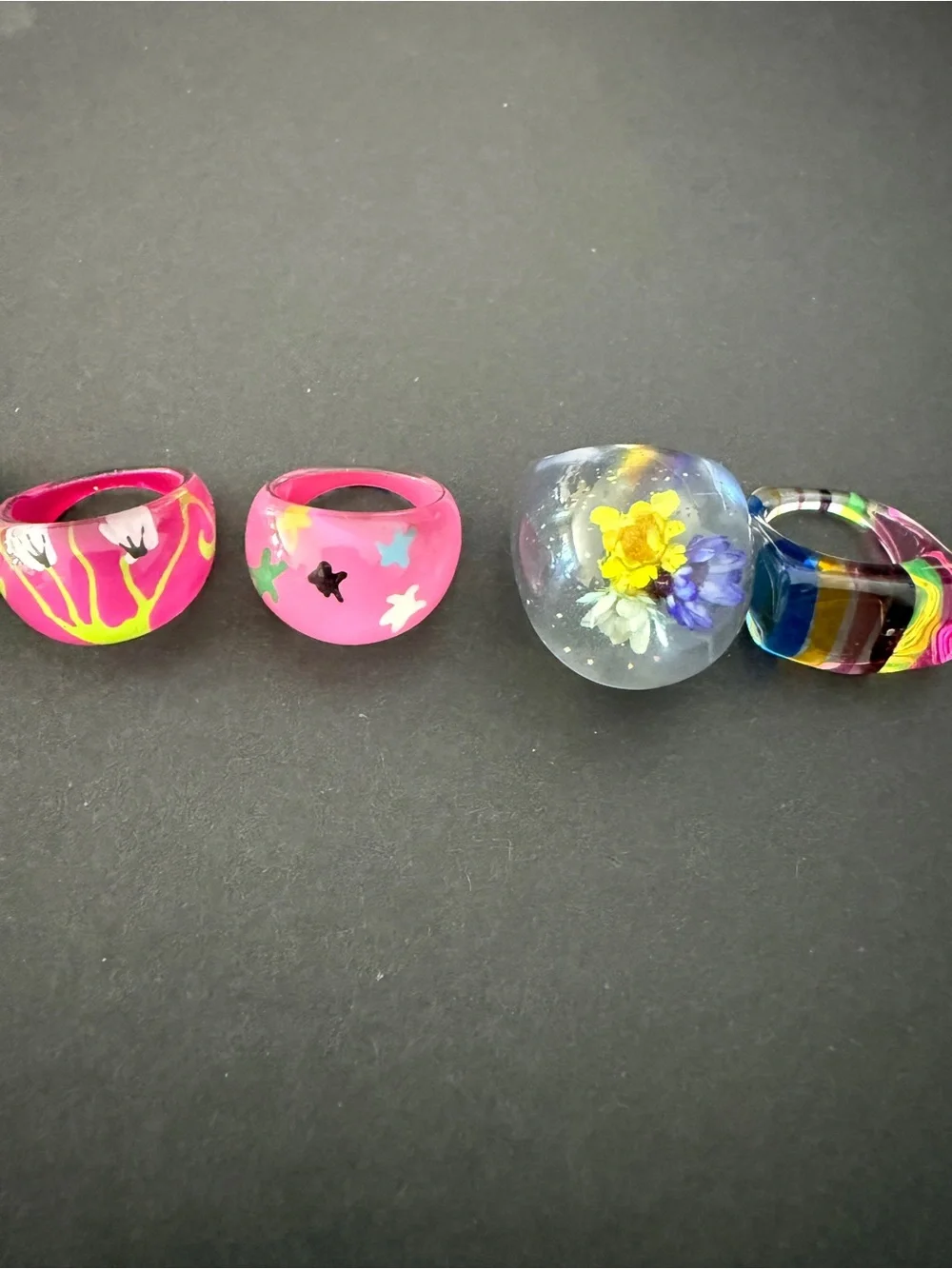 Lot of 7 Multicolor Resin & Plastic Rings Sizes 8 - 9, Flower, No Stones